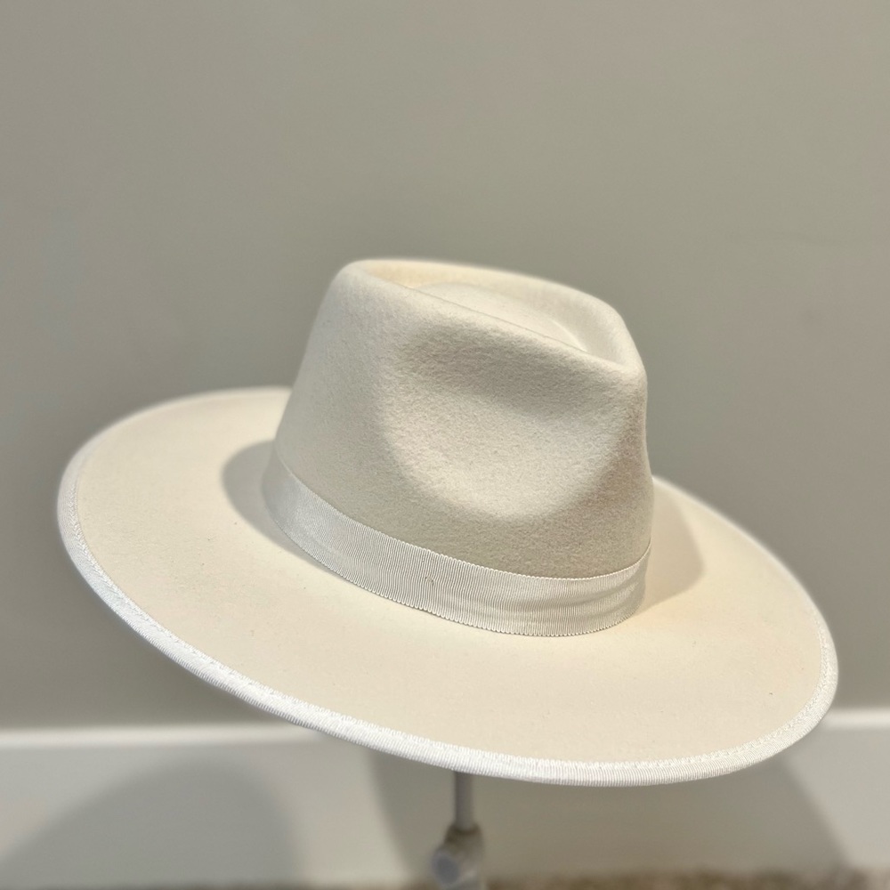 Heron & Pine ivory fedora hat